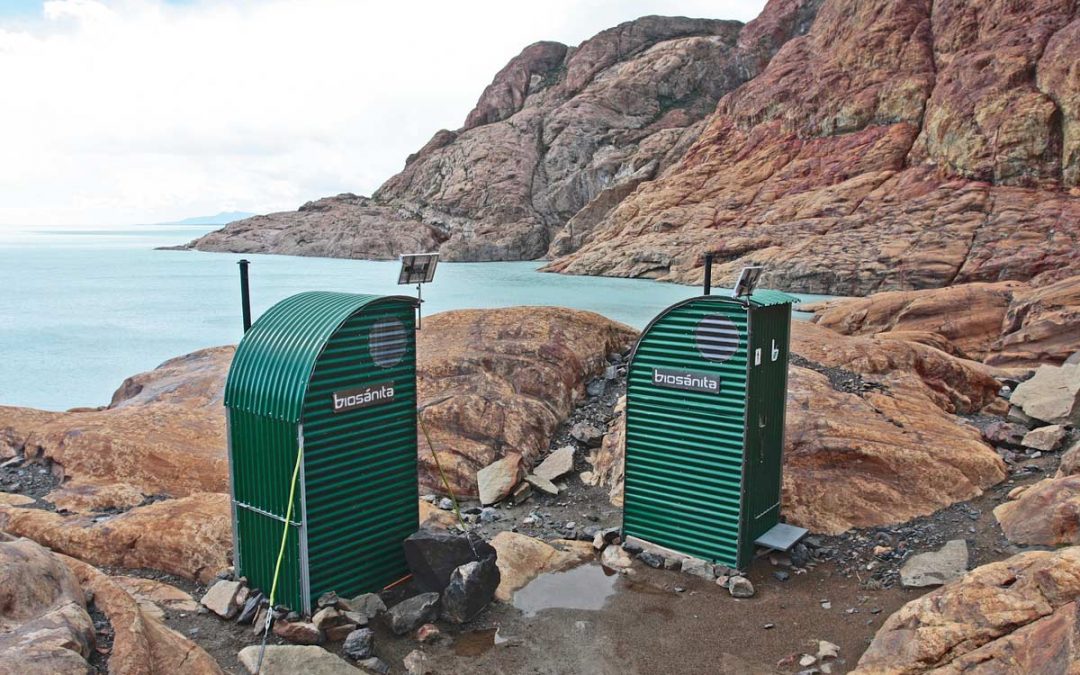 Instalamos baños secos en el glaciar Viedma